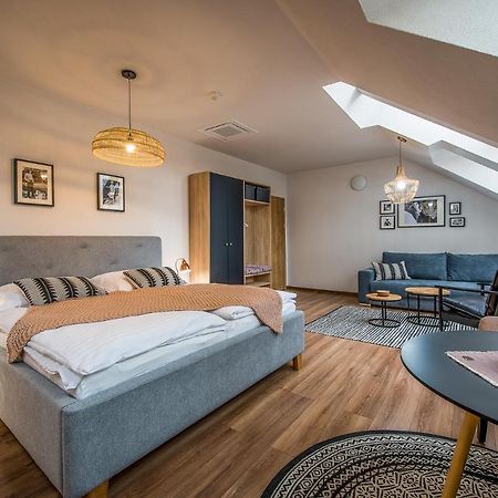 Poetika Apartments Пряшів Екстер'єр фото