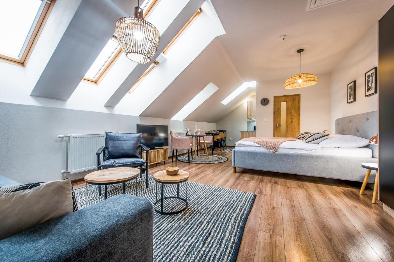 Poetika Apartments Пряшів Екстер'єр фото