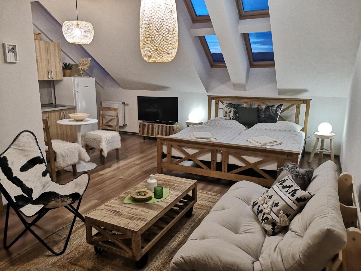 Poetika Apartments Пряшів Екстер'єр фото